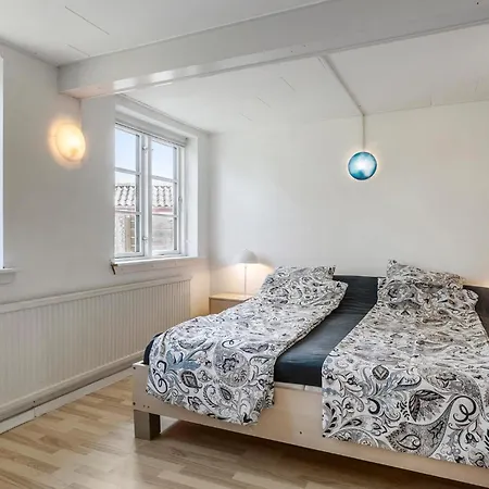 4 Bedroom In Holiday home *